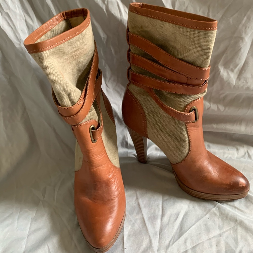 Size 8 Frye boots